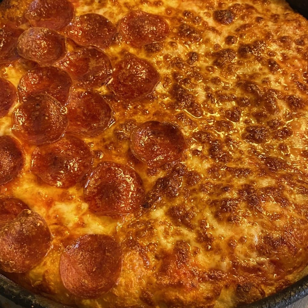 Medium Pan Pizza